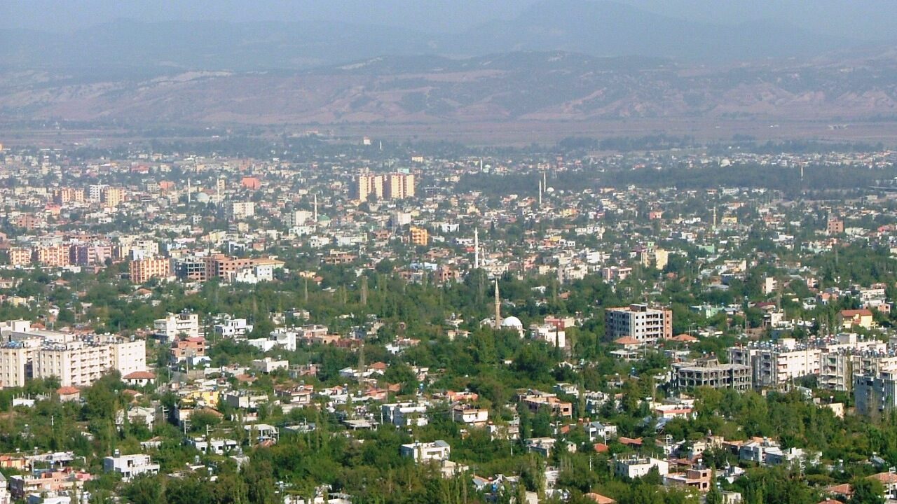 Osmaniye Valisi Serdengeçti Taksicilerle Bir Araya Geldi